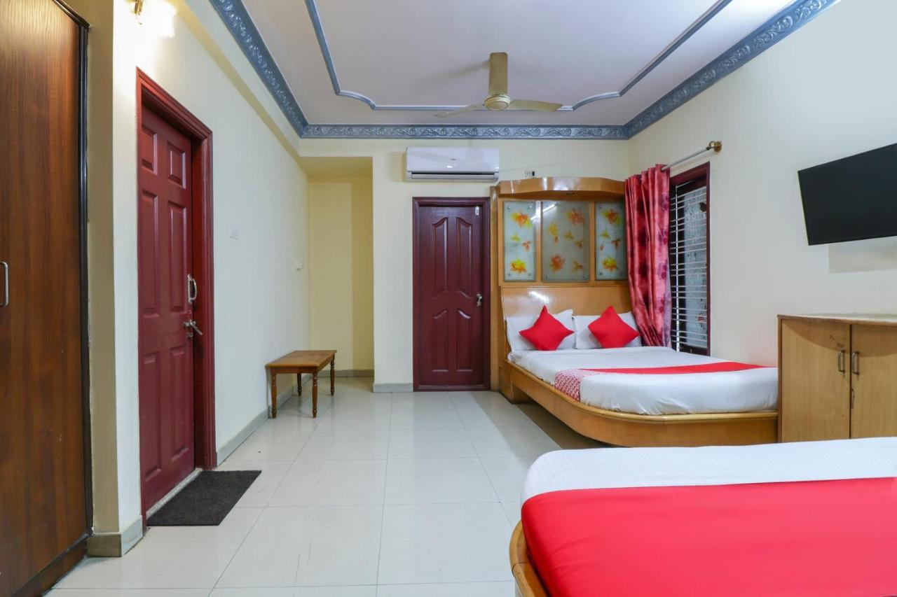 Oyo 71675 New Aishwarya Comforts Hotel Bangalore Ngoại thất bức ảnh