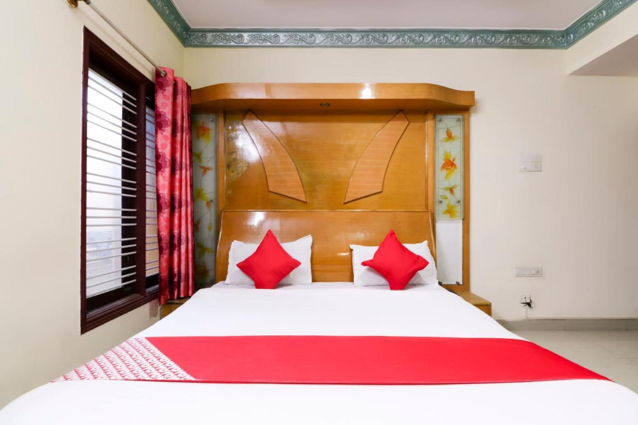 Oyo 71675 New Aishwarya Comforts Hotel Bangalore Ngoại thất bức ảnh